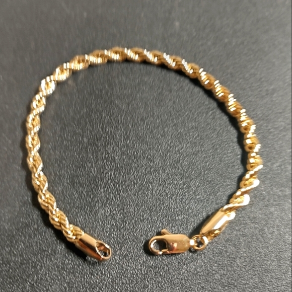 Jewelry - 18K NWOT Italian Real Gold 10 Layer's  Brass 7 1/2 4mm Rope Bracelets